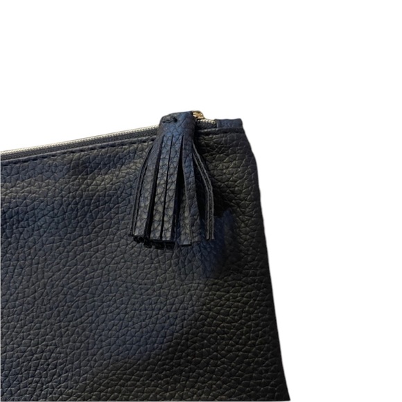 Ipsy Makeup Bag "Gold Sequin " with Gold Zipper and Pink Interior - Picture 2 of 3